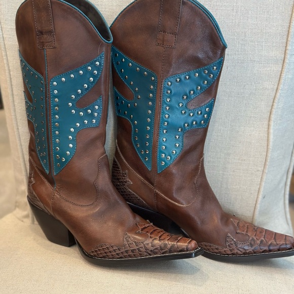 Cathy Jean Brown and Blue Western Boots - Picture 1 of 6